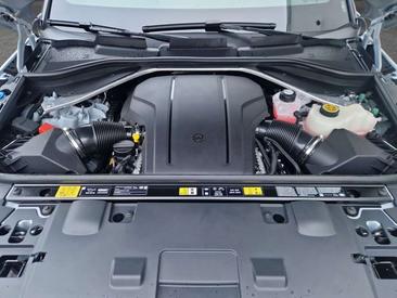 Land Rover Range Rover Sport SV — photo 11