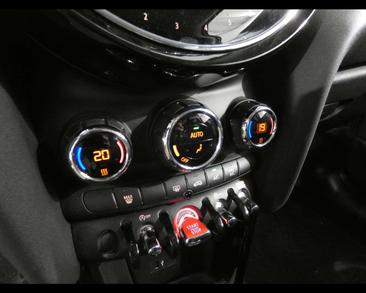 Mini Cooper Classic Cooper — photo 18