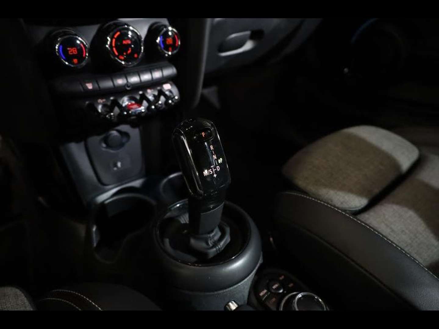 Mini Hatch 3 Portes Cooper - 2023 - Joinsteer - #12