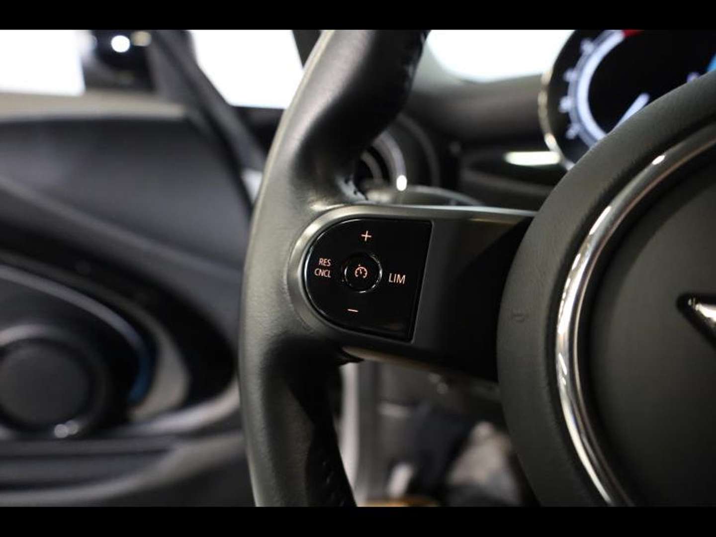 Mini Hatch 3 Portes Cooper - 2023 - Joinsteer - #13