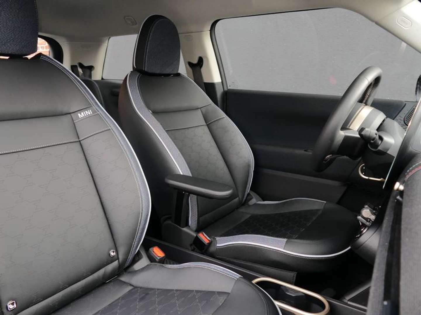 Mini Cooper E Classic_Cooper E - 2024 - Joinsteer - #10