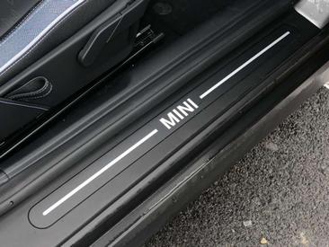 Mini Cooper E Classic_Cooper E — photo 11