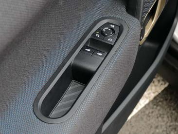 Mini Cooper E Classic_Cooper E — photo 14