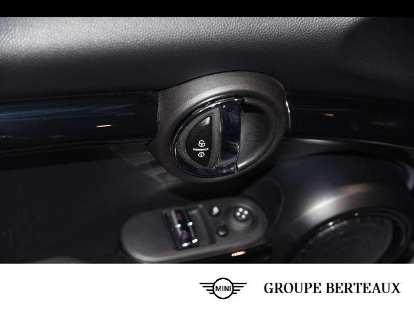 Mini Cooper E Cooper E - 2022 - Joinsteer - #9