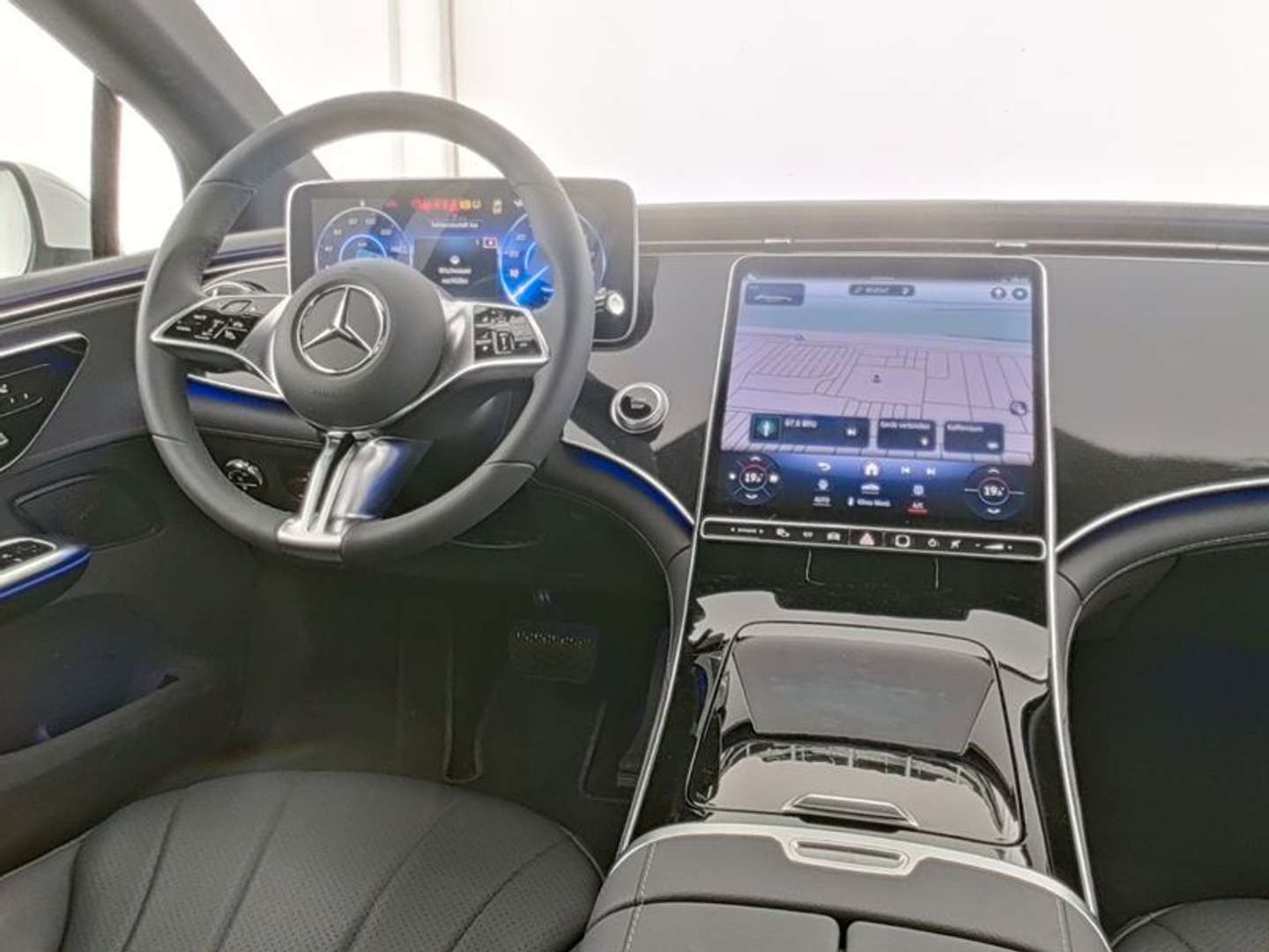 Mercedes EQE 300 ElectricArt - 2025 - Joinsteer - #5