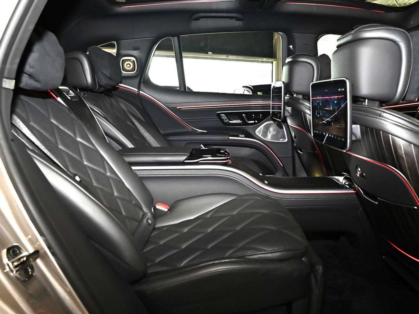 Mercedes EQS 680 Night Edition - 2025 - Joinsteer - #6