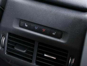 Land Rover Discovery Sport D200 Dynamic S 150 KW — photo 14