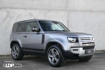 Land Rover Defender 90 3.0 D MHEV D200 — photo 4
