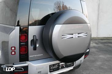 Land Rover Defender 90 3.0 D MHEV D200 — photo 5