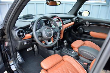 Mini Cooper JCW Cooper — photo 6