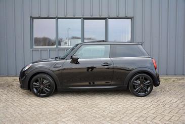 Mini Cooper JCW Cooper — photo 9