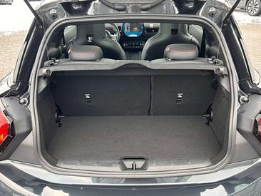 Mini Cooper JCW Cooper S — photo 9