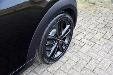 Mini Cooper JCW Cooper — photo 27