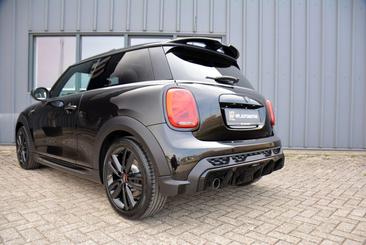Mini Cooper JCW Cooper — photo 34