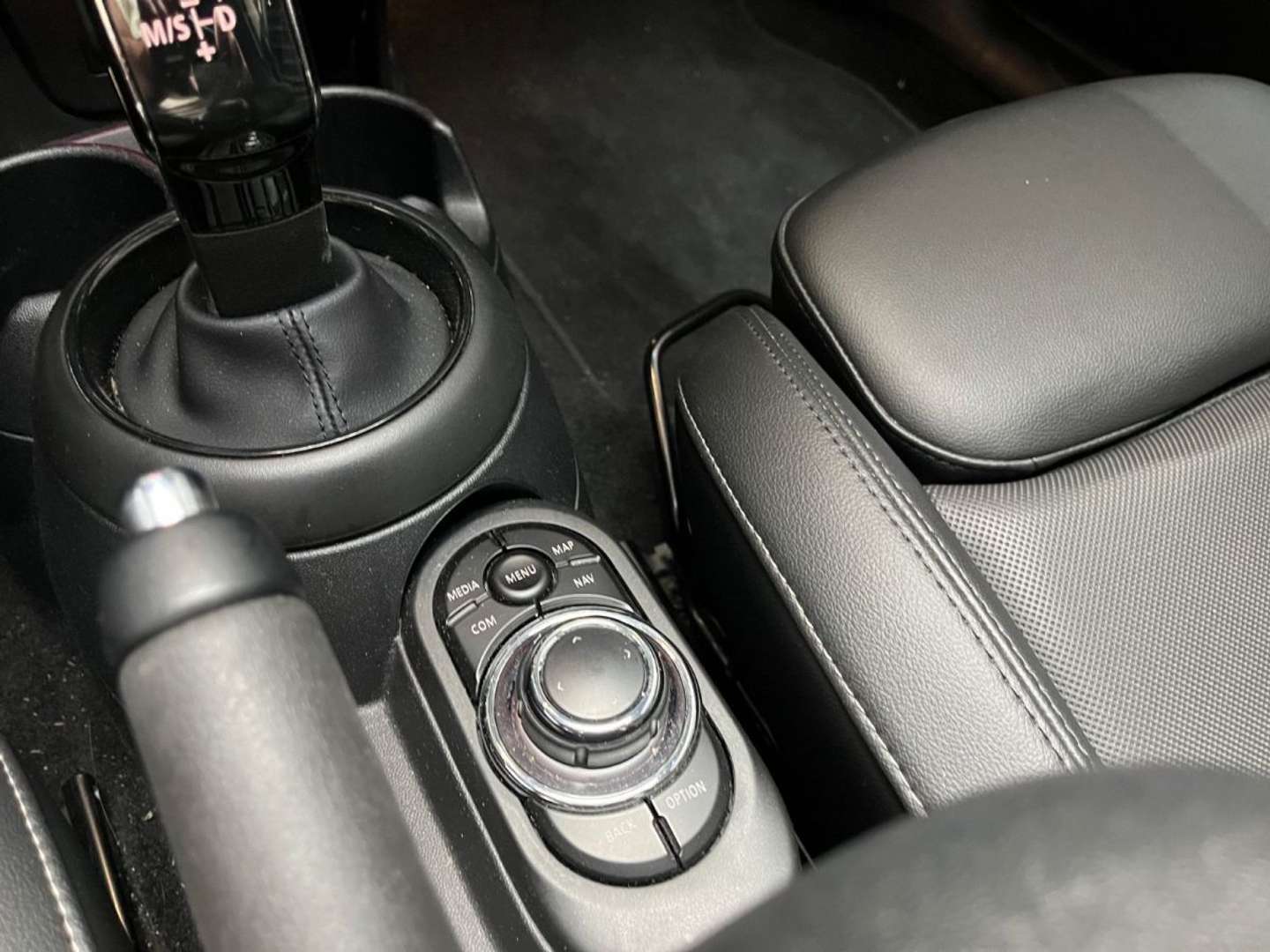 Mini Hatch 3 Portes Camden One - 2022 - Joinsteer - #37