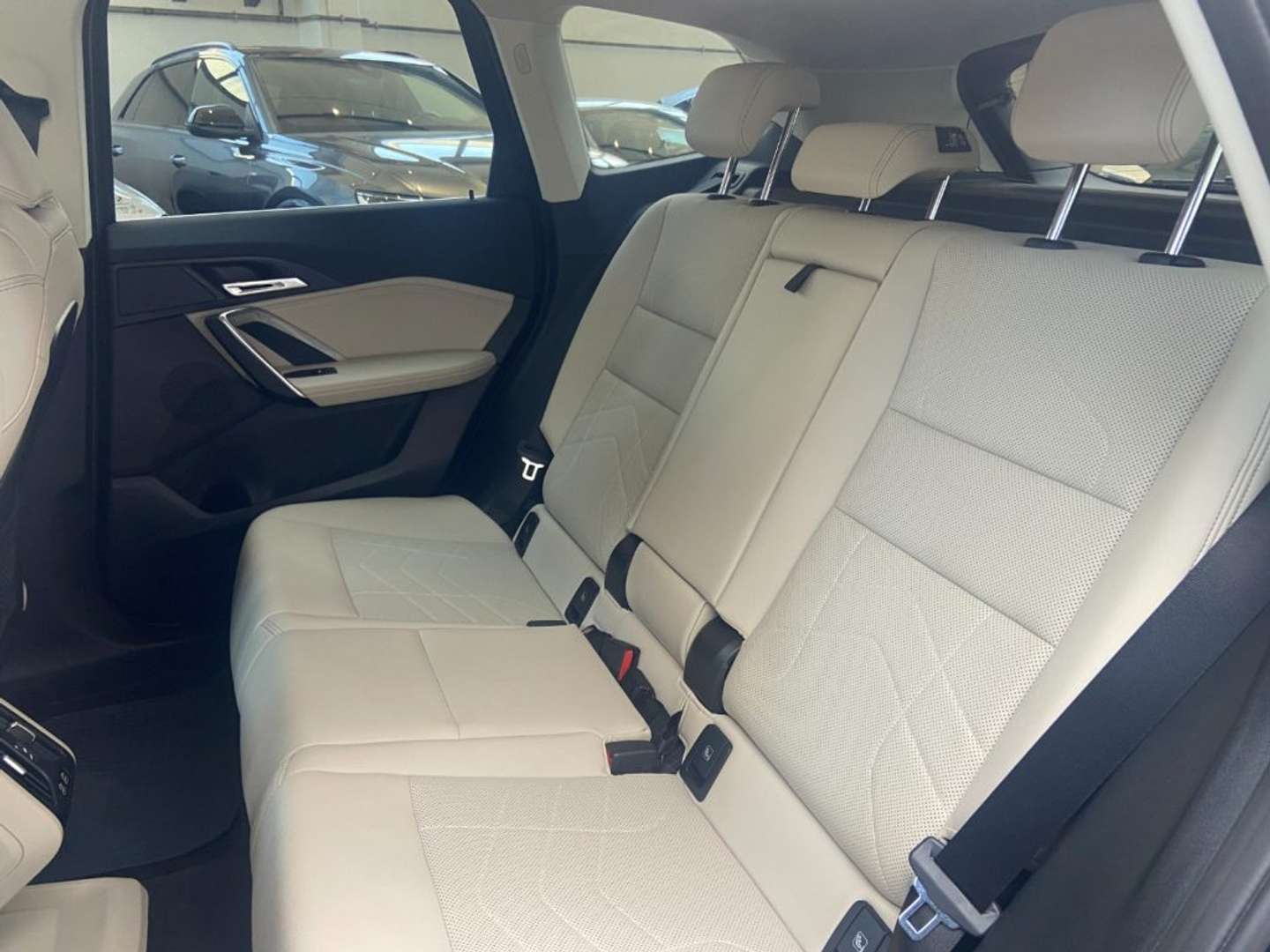BMW IX1 XDrive30 - 2023 - Joinsteer - #8
