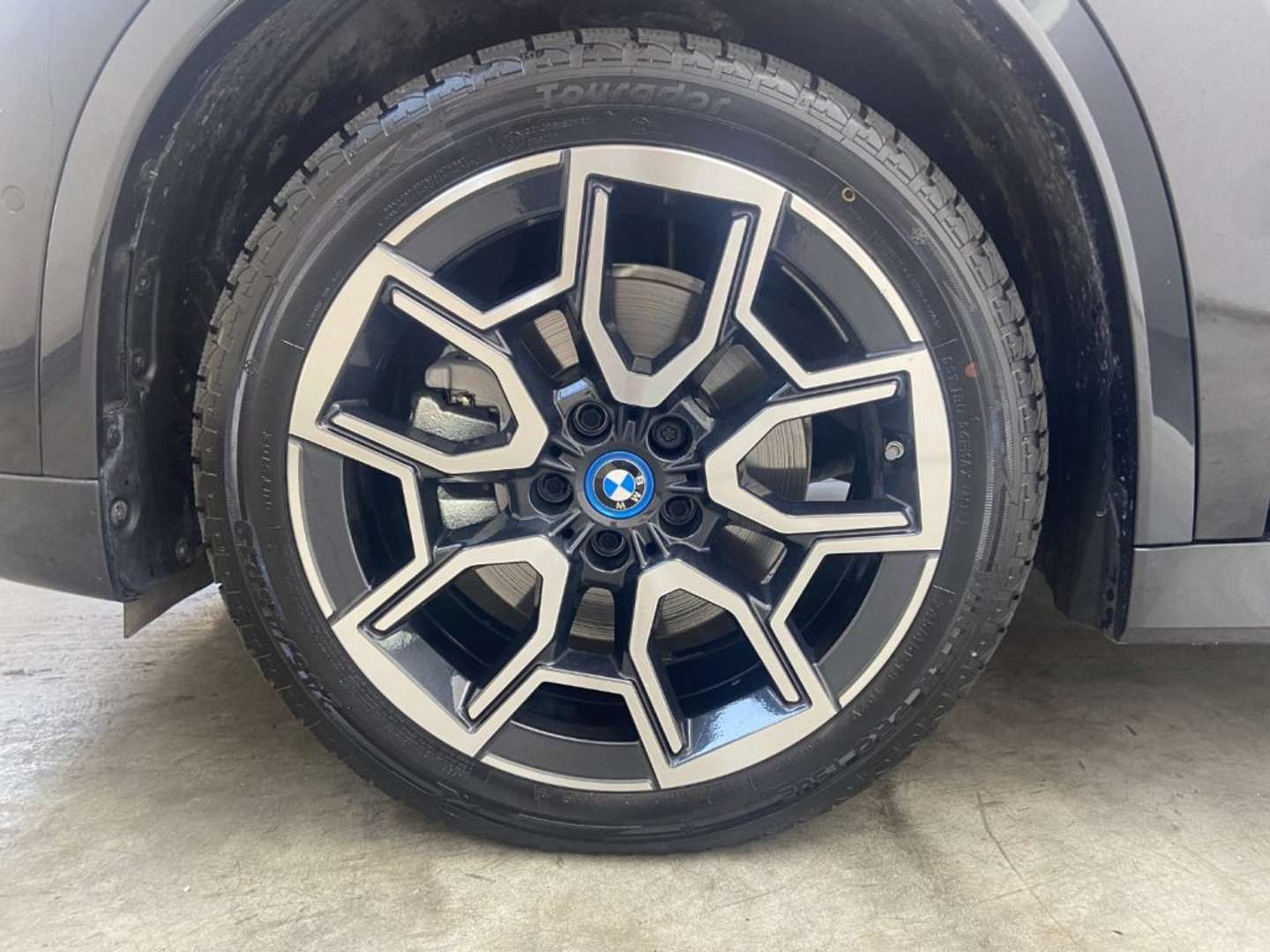 BMW IX1 XDrive30 - 2023 - Joinsteer - #11
