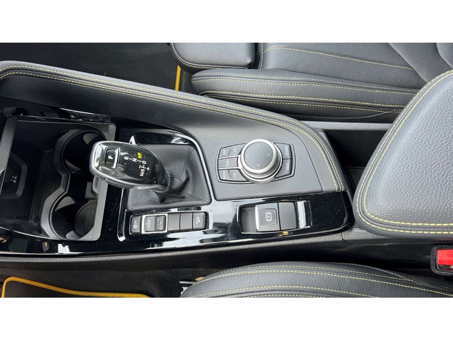 BMW X2 20i XDrive Business - 2024 - Joinsteer - #15