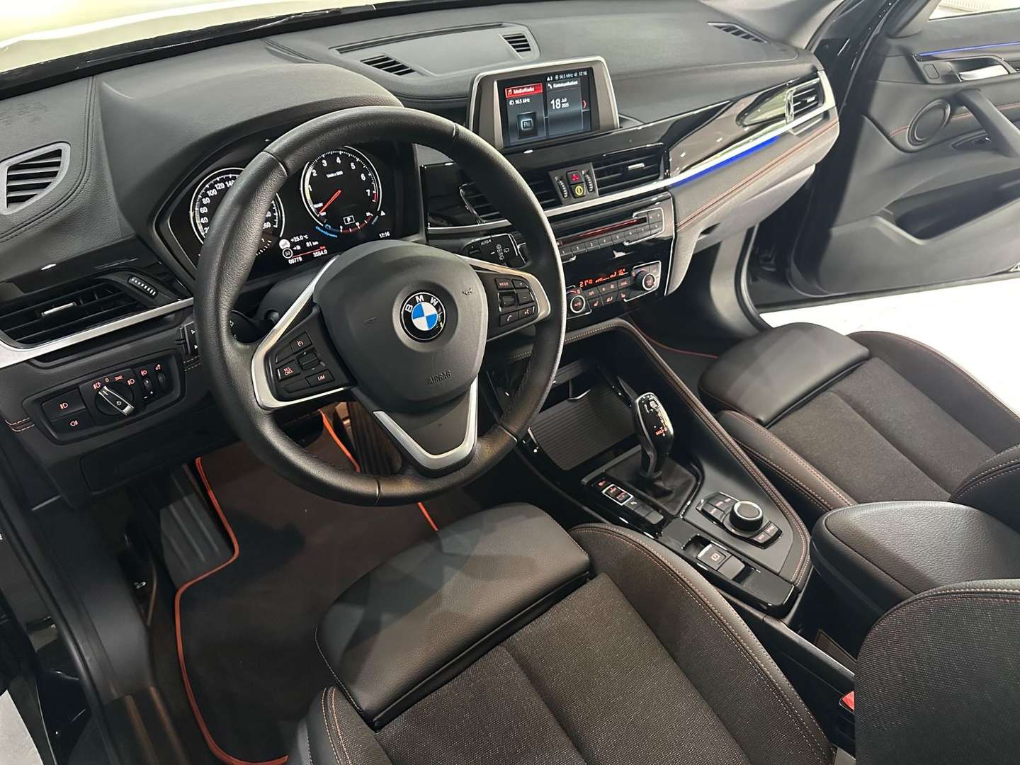 BMW X1 SDrive 20i Sport Line - 2019 - Joinsteer - #13