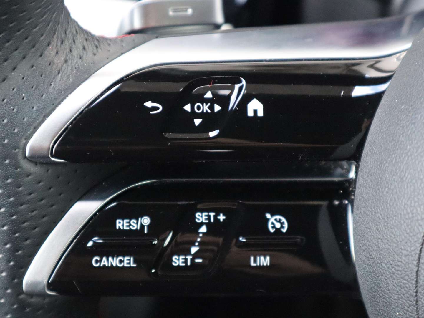 Mercedes Classe A 180 AMG Line - 2023 - Joinsteer - #16