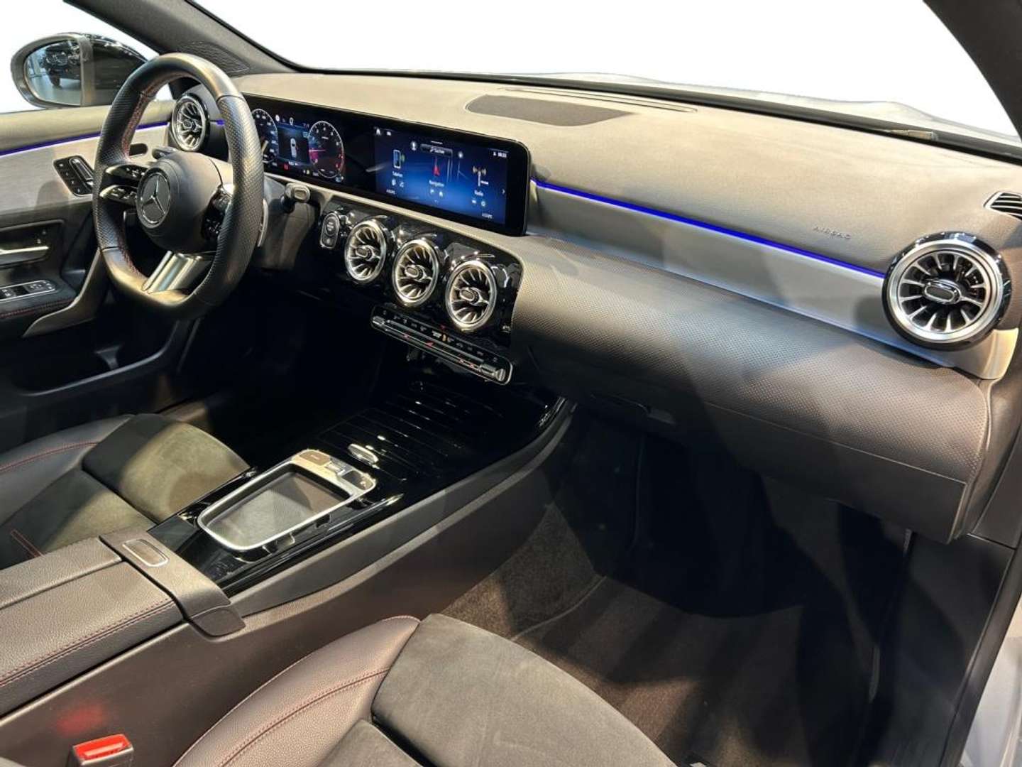 Mercedes Classe A 180 AMG Line - 2024 - Joinsteer - #3