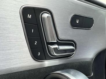 Mercedes Classe A45 AMG 45 AMG Line — photo 15