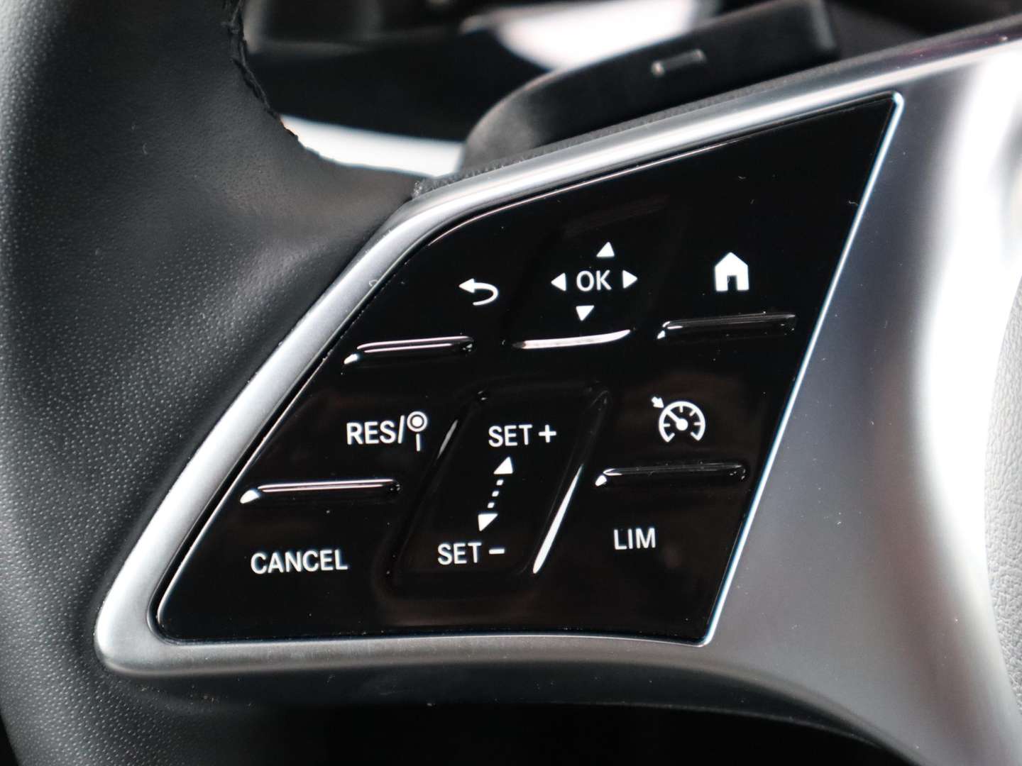 Mercedes Classe A 180 AMG Line - 2023 - Joinsteer - #13