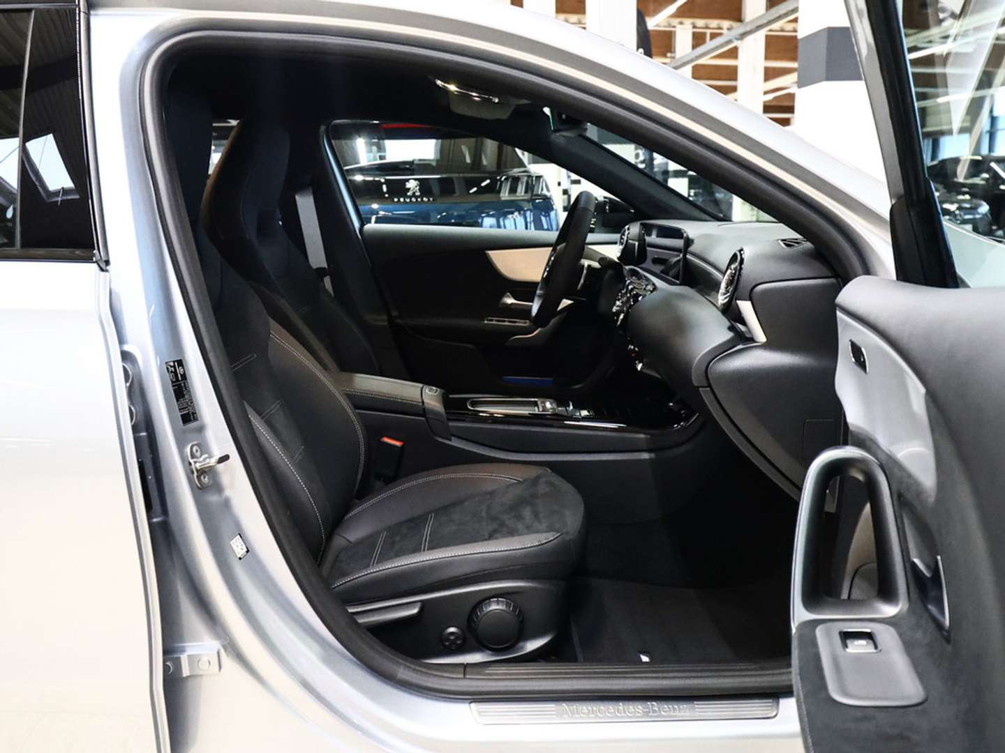Mercedes Classe A 180 AMG Line - 2026 - Joinsteer - #2