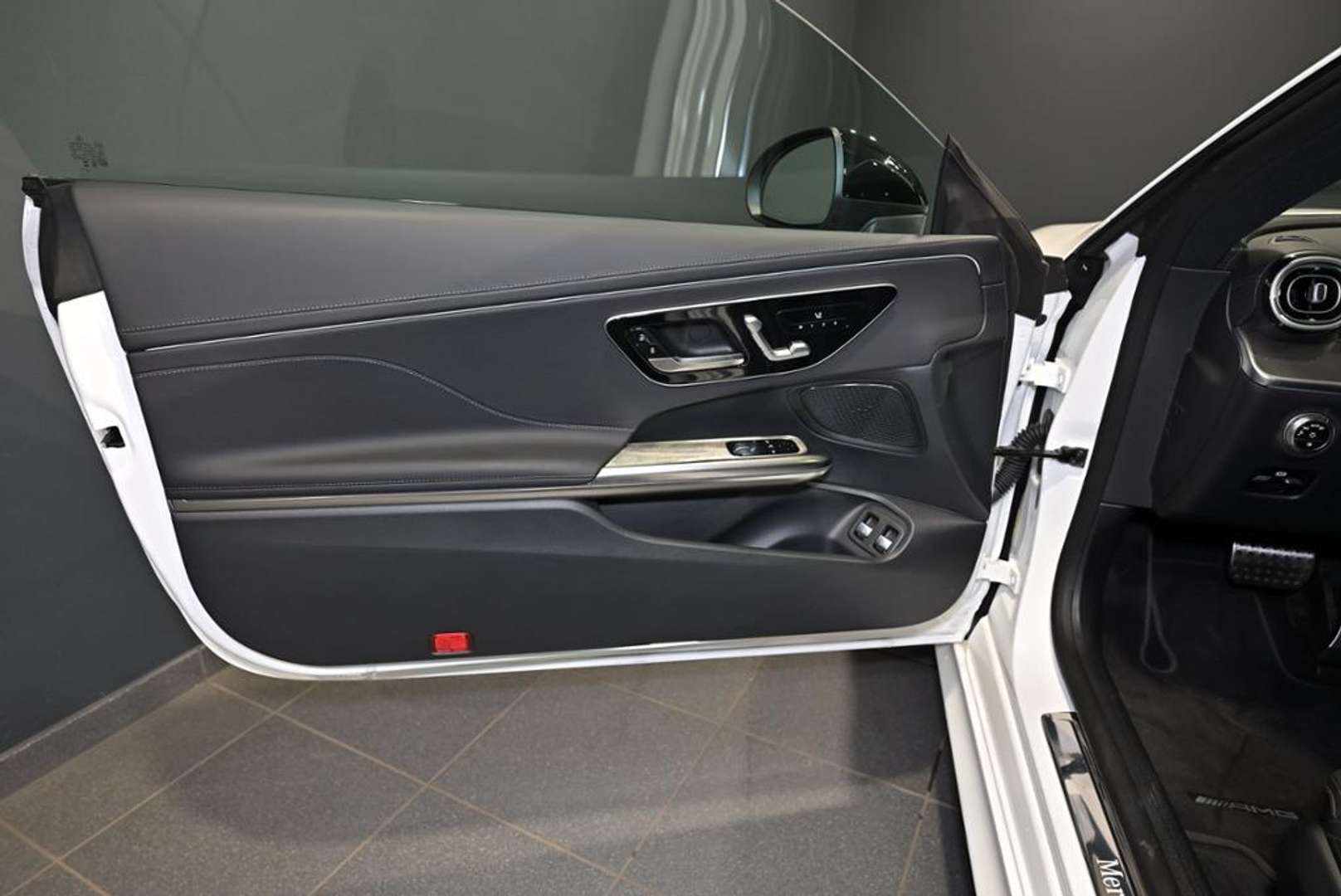 Mercedes CLE 300 E Coupé 300 Night Edition - 2024 - Joinsteer - #16