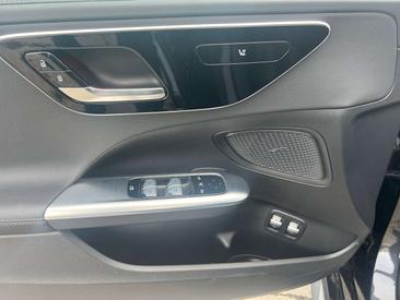Mercedes Classe C 300 E 300 AMG Line — photo 10