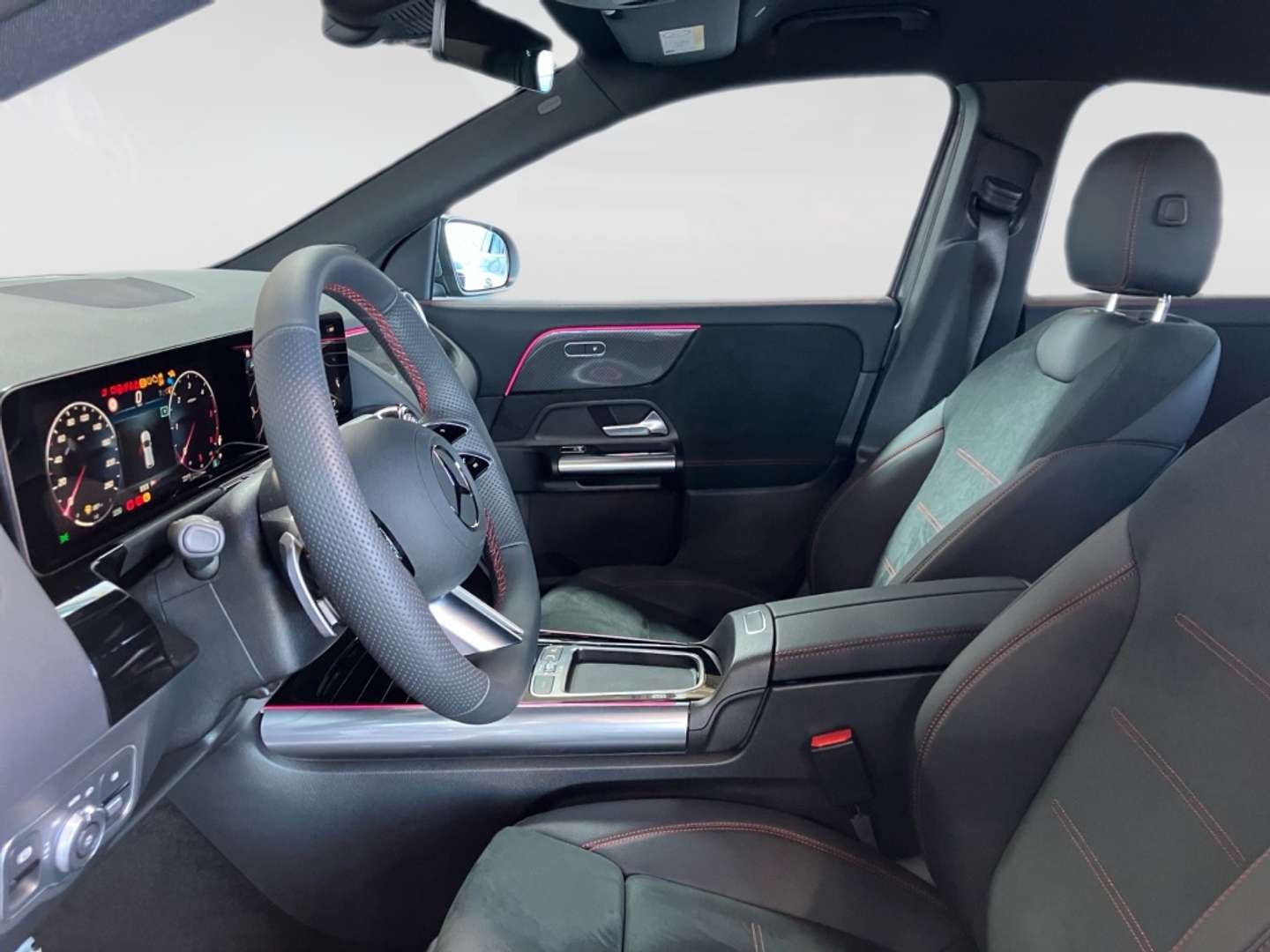 Mercedes GLA 200 AMG Line - 2025 - Joinsteer - #10