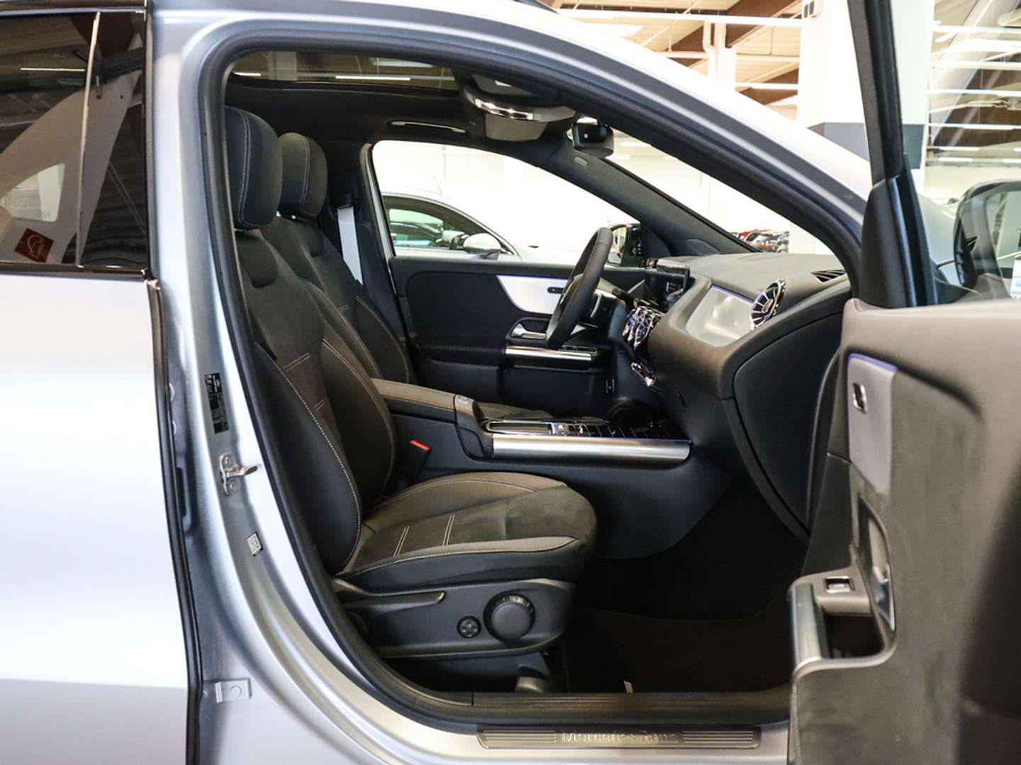 Mercedes GLA 200 AMG Line - 2026 - Joinsteer - #2