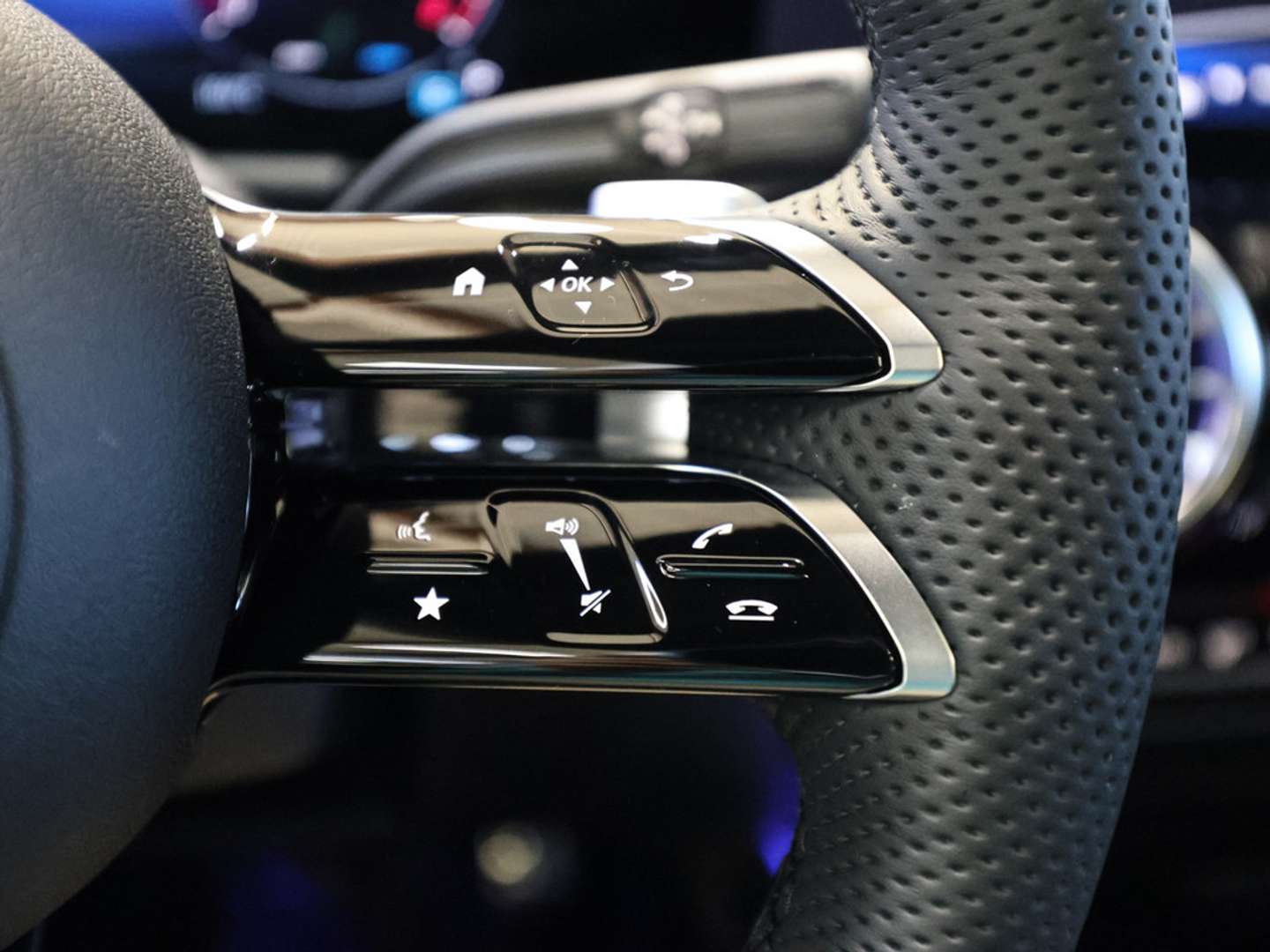 Mercedes GLA 200 AMG Line - 2026 - Joinsteer - #17