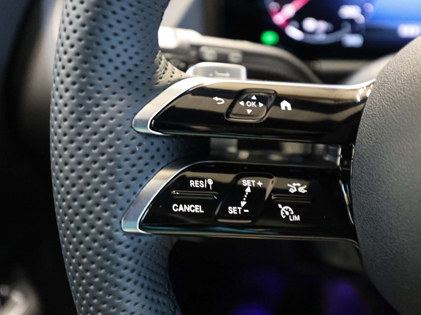 Mercedes GLA 200 AMG Line - 2026 - Joinsteer - #18