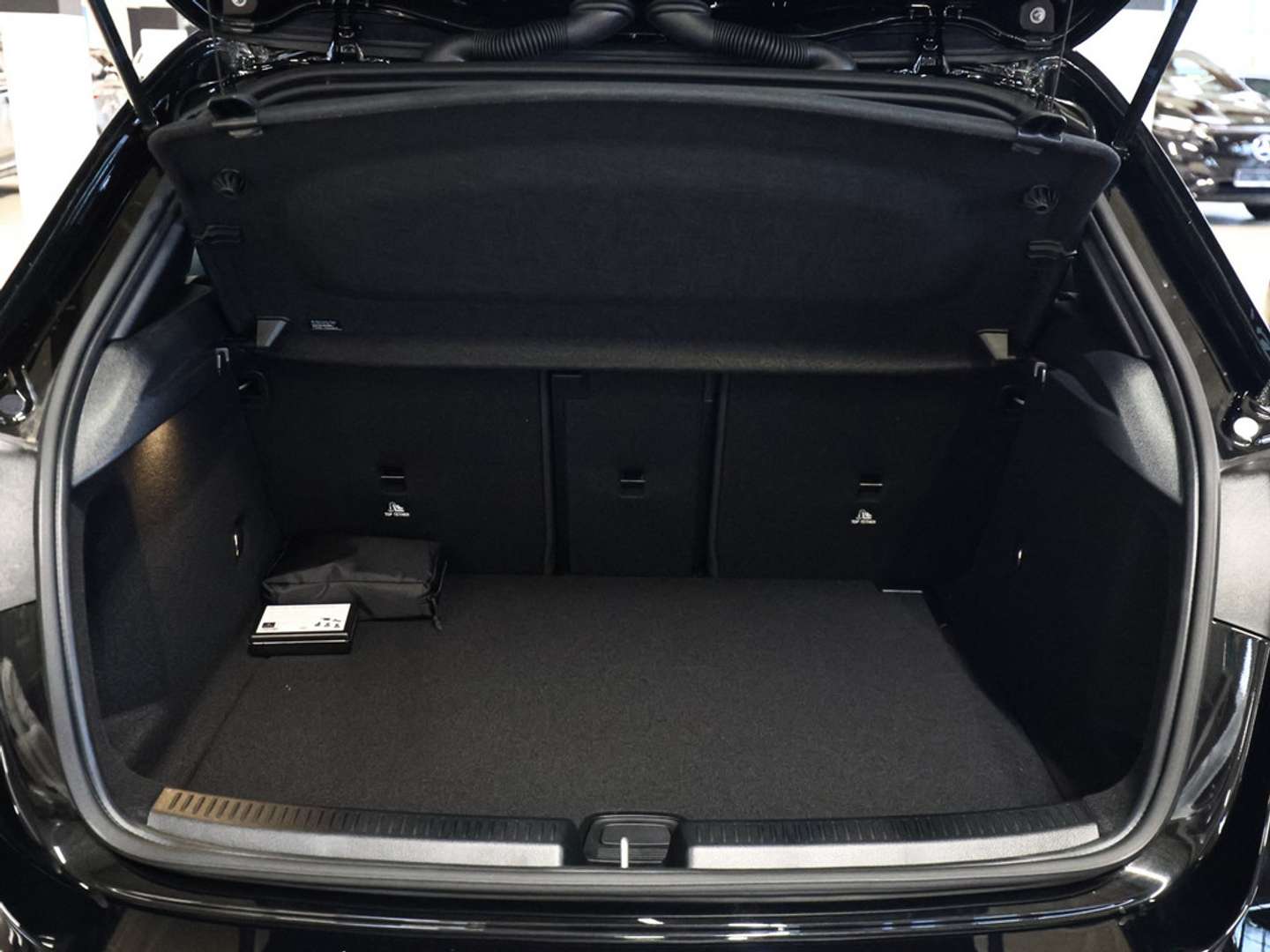 Mercedes Classe A 180 AMG Line - 2026 - Joinsteer - #28