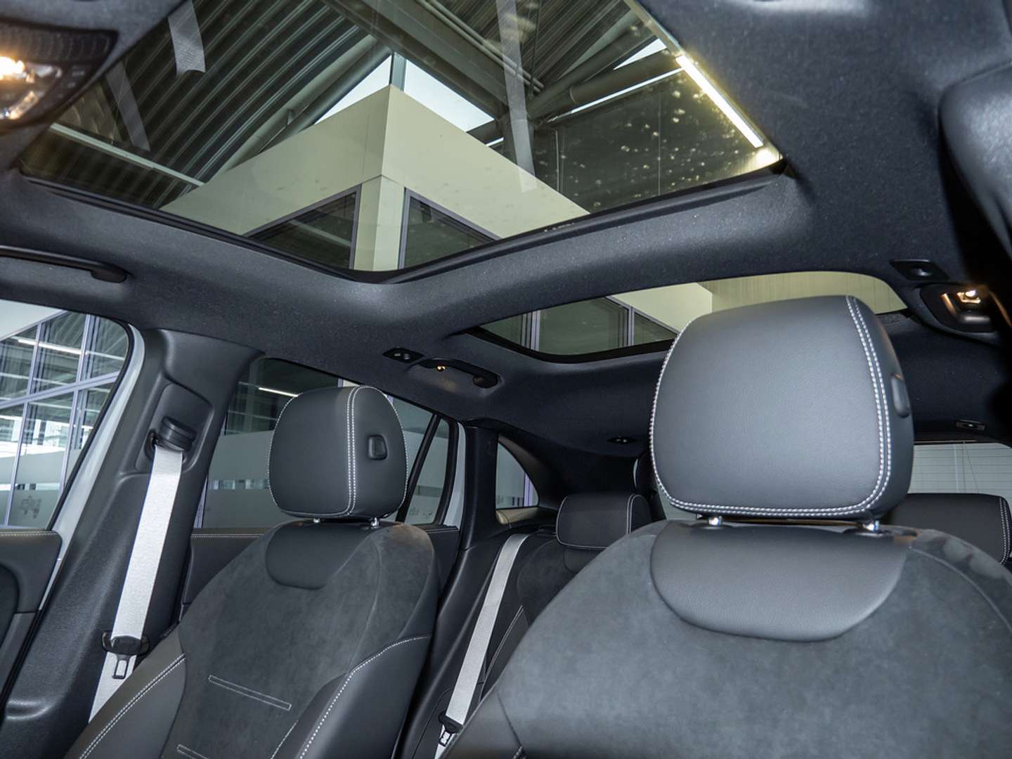 Mercedes GLA 200 AMG Line - 2026 - Joinsteer - #18