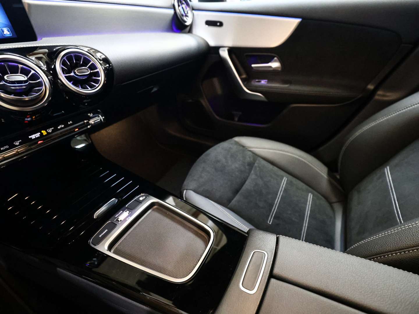 Mercedes Classe A 180 AMG Line - 2026 - Joinsteer - #15