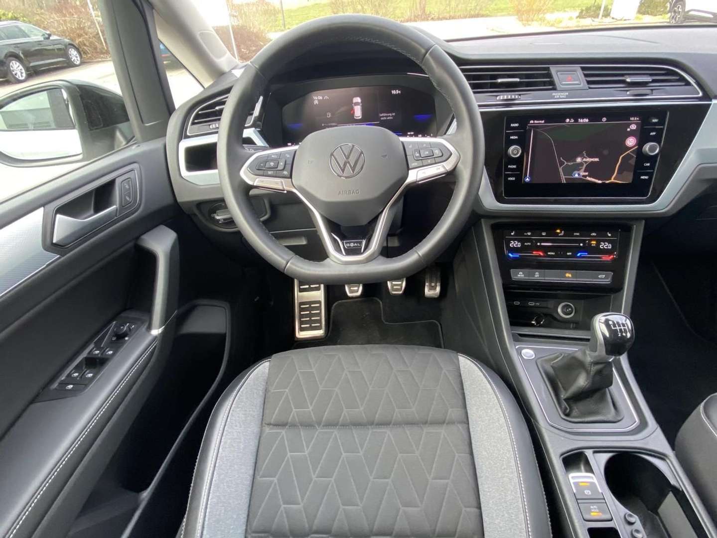 Volkswagen Touran TSI Goal - 2025 - Joinsteer - #11