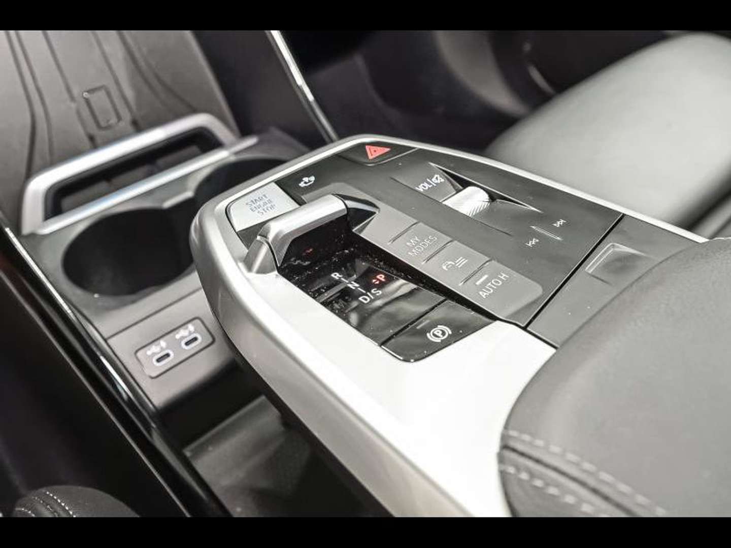 BMW Série 2 Active Tourer 225 XDrive - 2022 - Joinsteer - #9