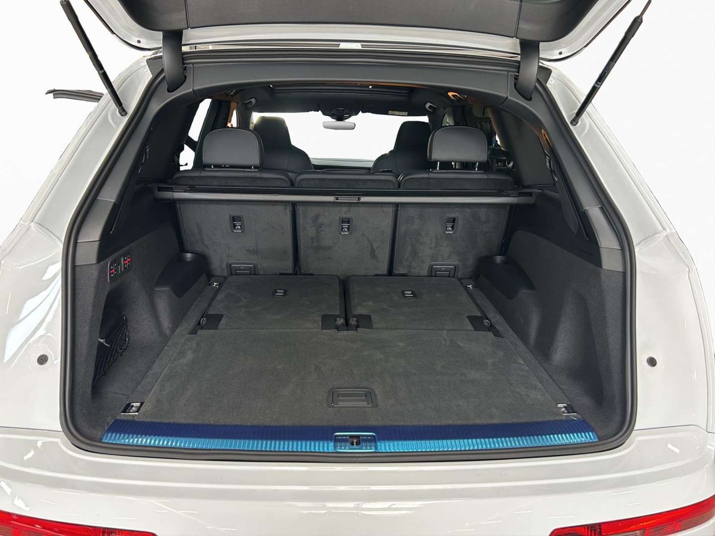 Audi Q7 S Line - 2026 - Joinsteer - #17