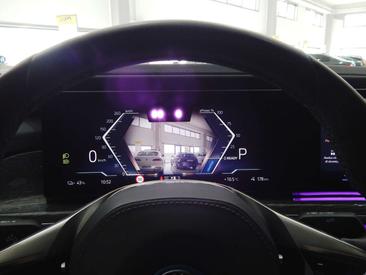BMW I7 EDrive50 — photo 10