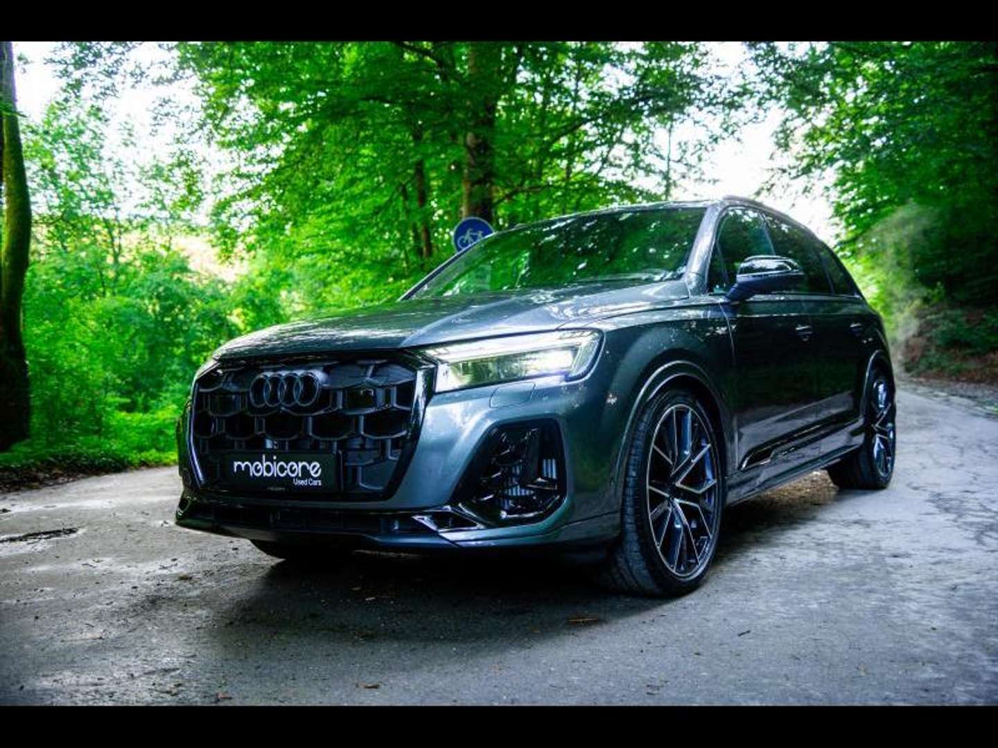 Audi Q7 S Line 60 TFSIe - 2025 - Joinsteer - #3