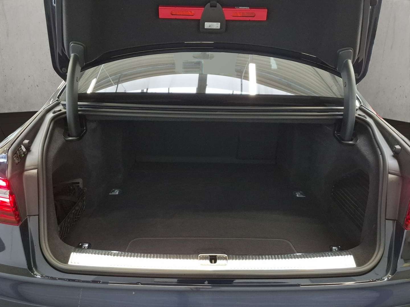 Audi A8 L 60 TFSI E - 2025 - Joinsteer - #20