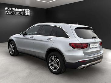 Mercedes GLC 300e — photo 4