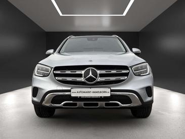 Mercedes GLC 300e — photo 9