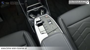 BMW 218i — photo 17