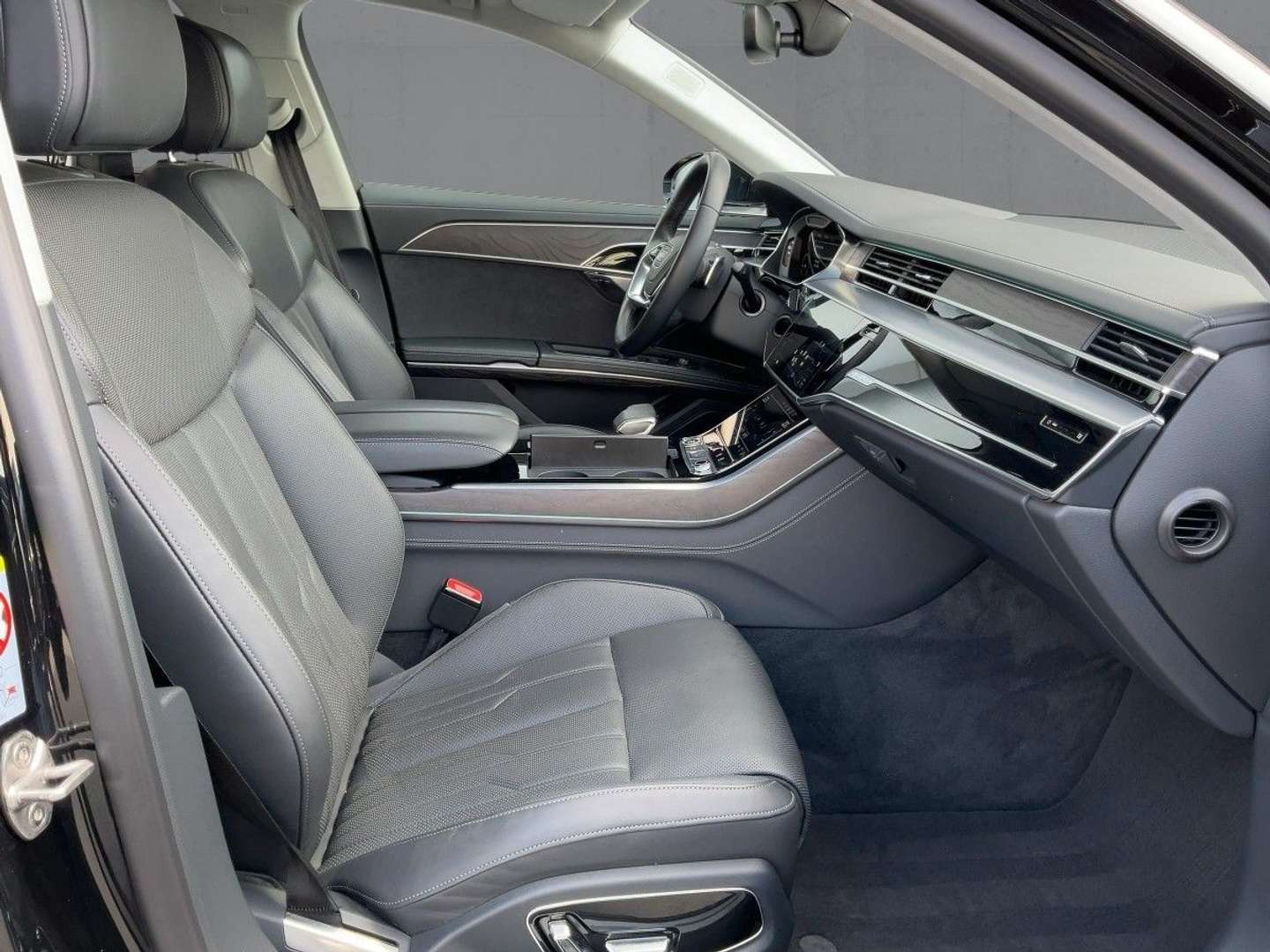 Audi A8 L 60 TFSI E - 2022 - Joinsteer - #11