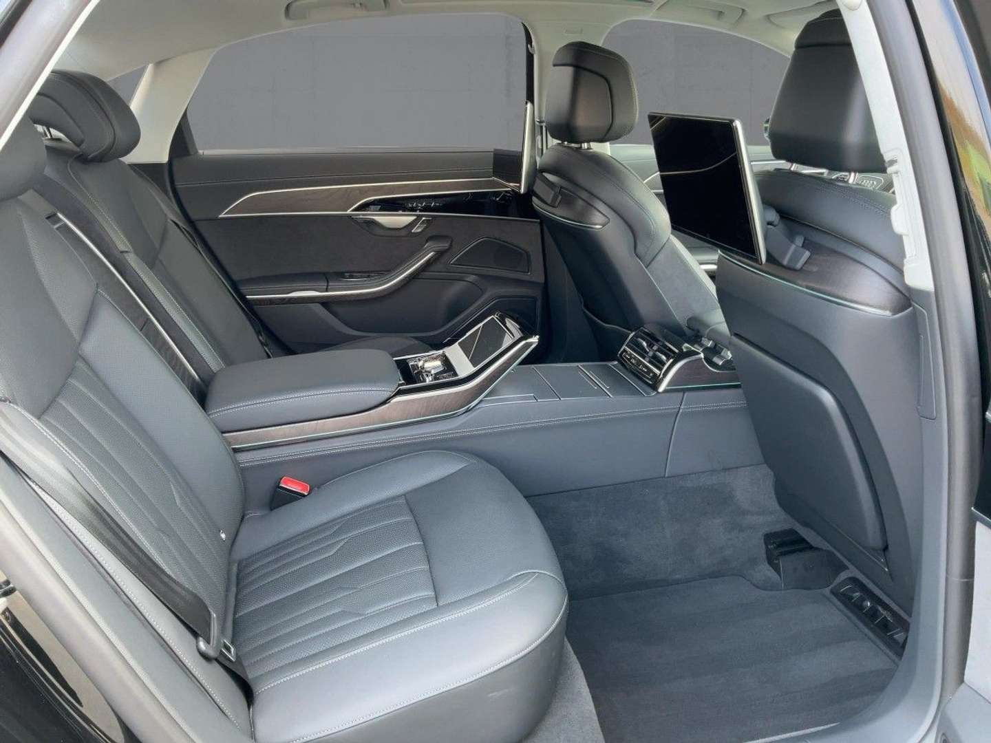 Audi A8 L 60 TFSI E - 2022 - Joinsteer - #12