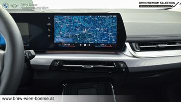 BMW 218d — photo 15