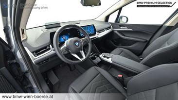 BMW 218d — photo 18
